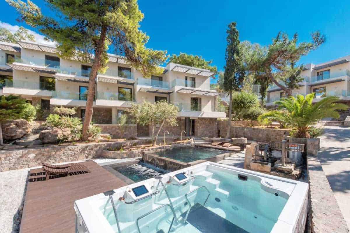 16 Aegina Hotels a Short Ferry From Athens (2026)