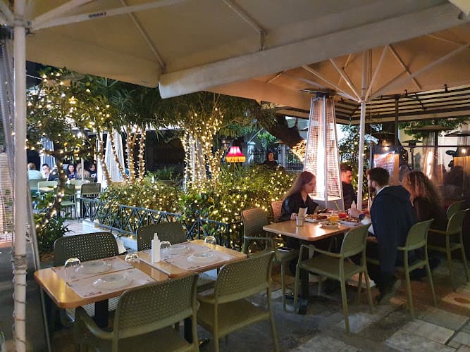 EATERY Bairaktaris Aiolou