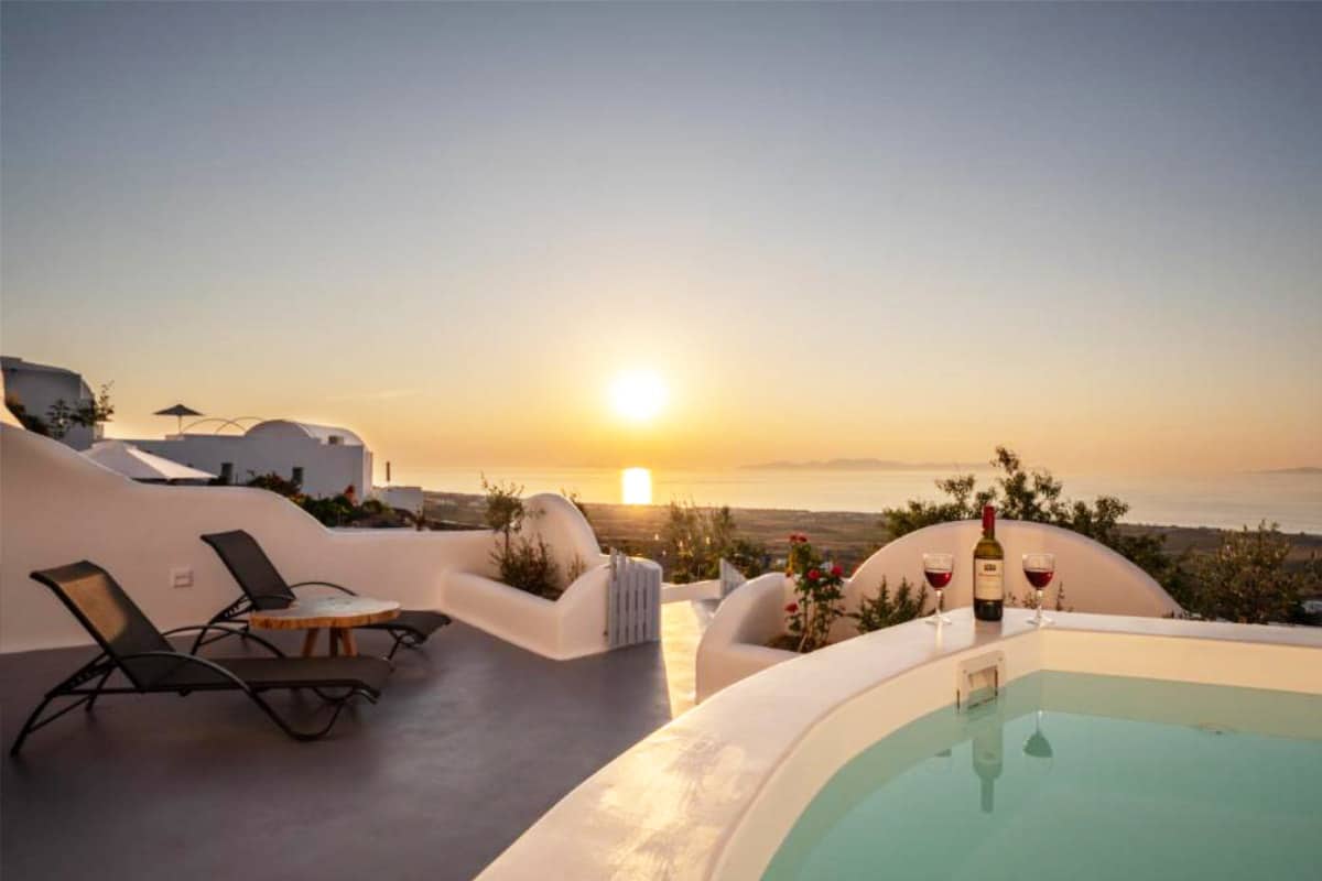 Best Things to Do in Oia — Beyond the Sunset Photo in Santorini