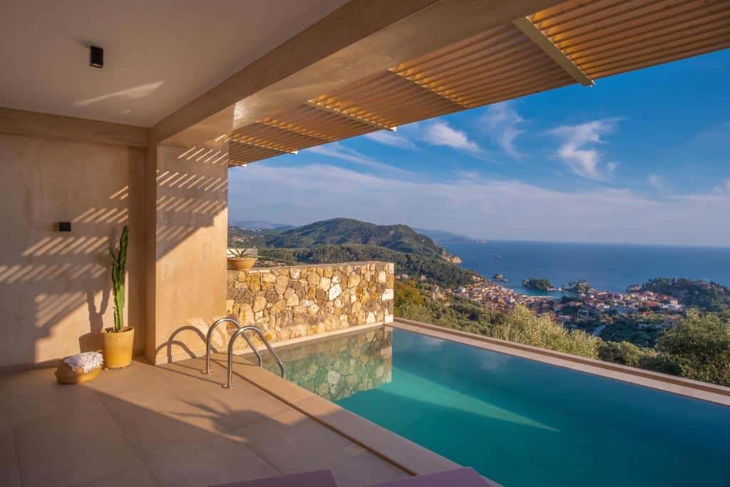 Apolis Villas Suites
