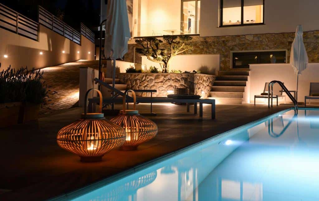 Maravilla Suites