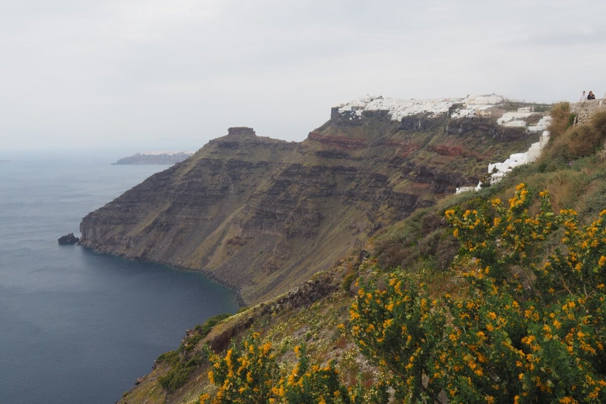 Santorini in May 2026: Perfect Shoulder Season? (Full Guide)