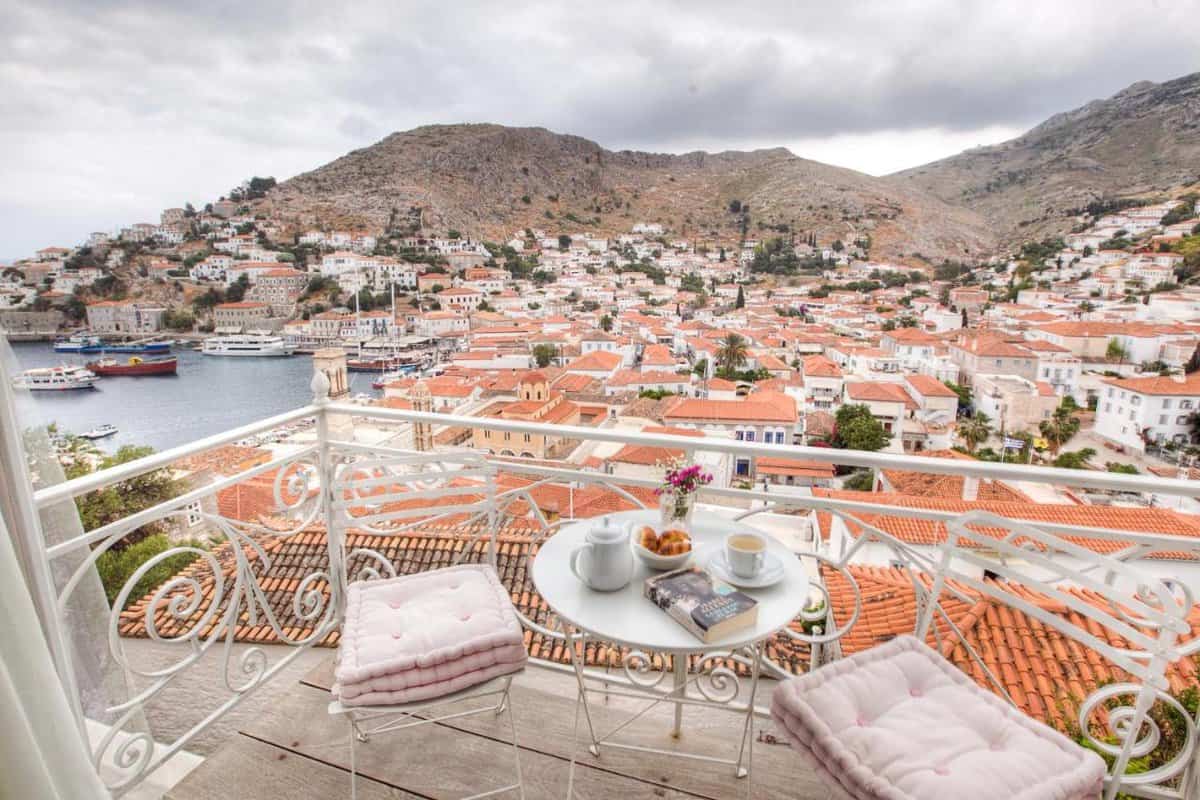 8 Greek Islands You Can Day-Trip From Athens (No Flights Needed)