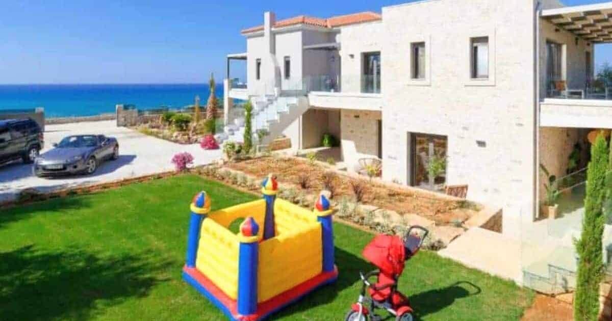 12 Family Villas in Greece with Pools and Space to Breathe (2026)