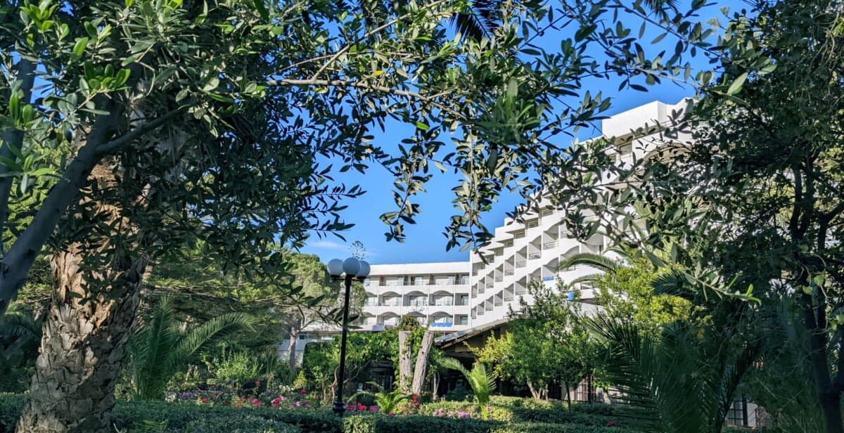 Apollonia Hotel