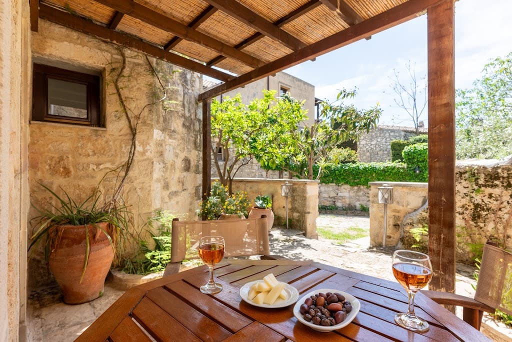 Archanes Boutique Hotels (Manili Inotropes)
