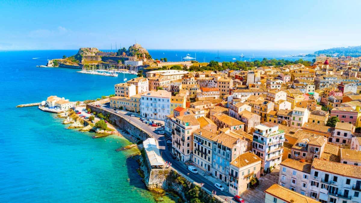7 Best Greek Islands for Families with Teenagers (2026) in Greece