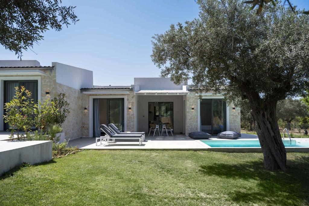 Astrum Luxury Suites