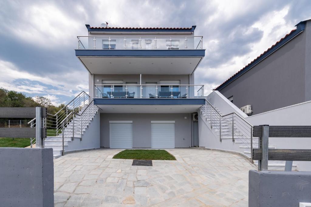 MG Villas