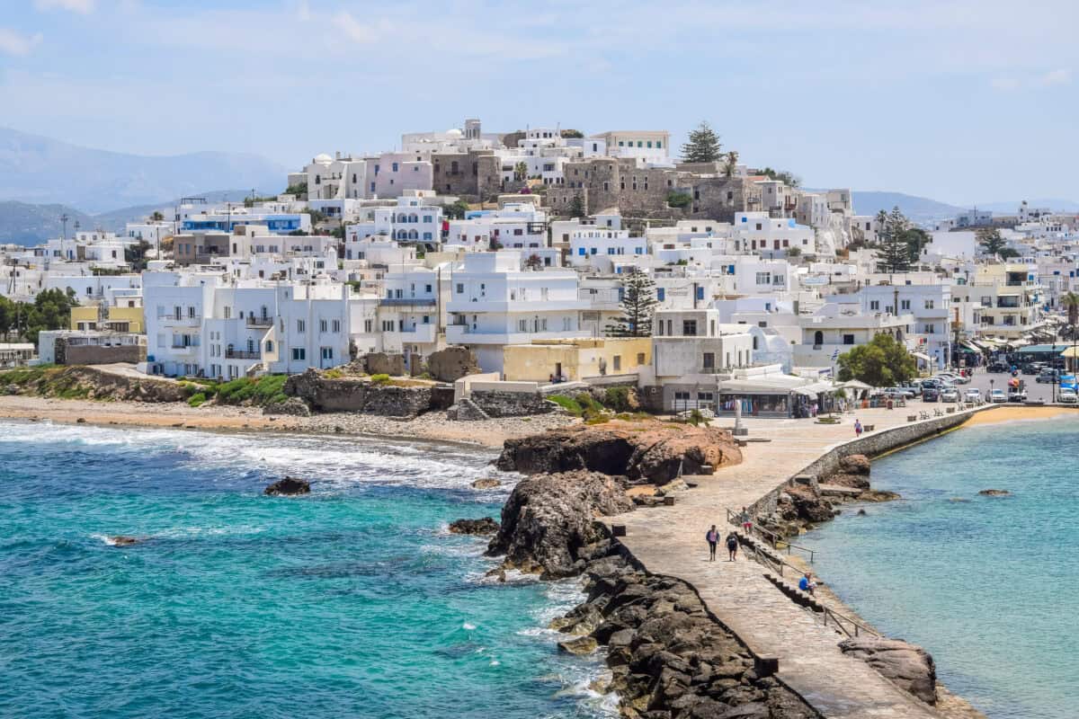 8 Best Greek Islands to Visit in June: Weather and Crowds