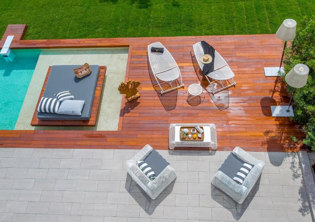 Avaton Luxury Beach