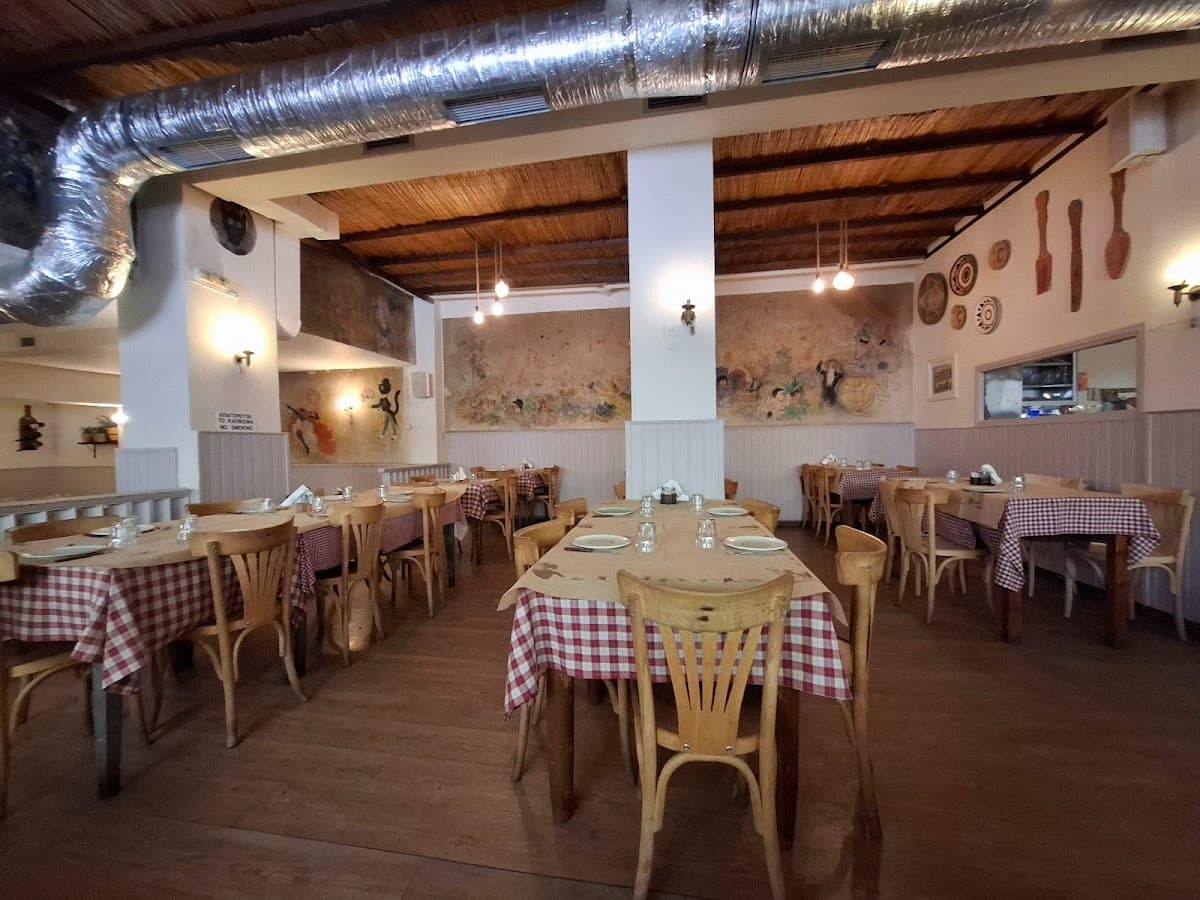 Mavros Gatos - restaurant in Athens