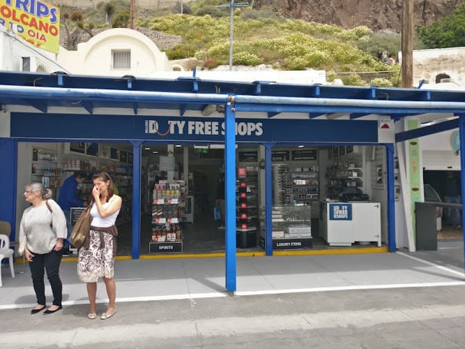 The Traditional Cave Souvenirs in Santorini, Greece